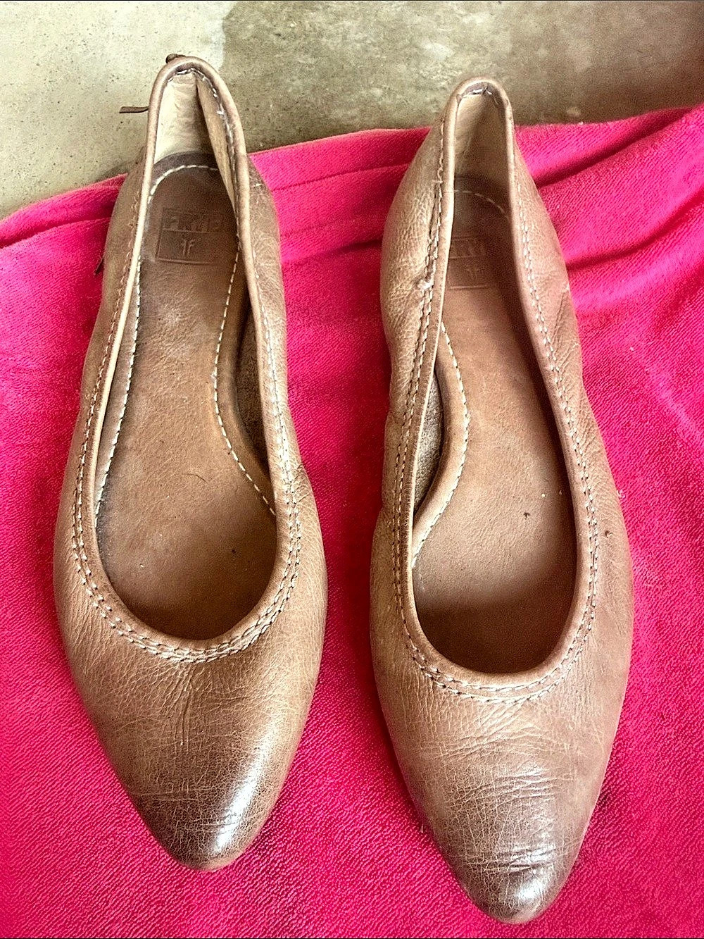 Frye Heather Pointed Toe Flat Leather Flats in Brown
